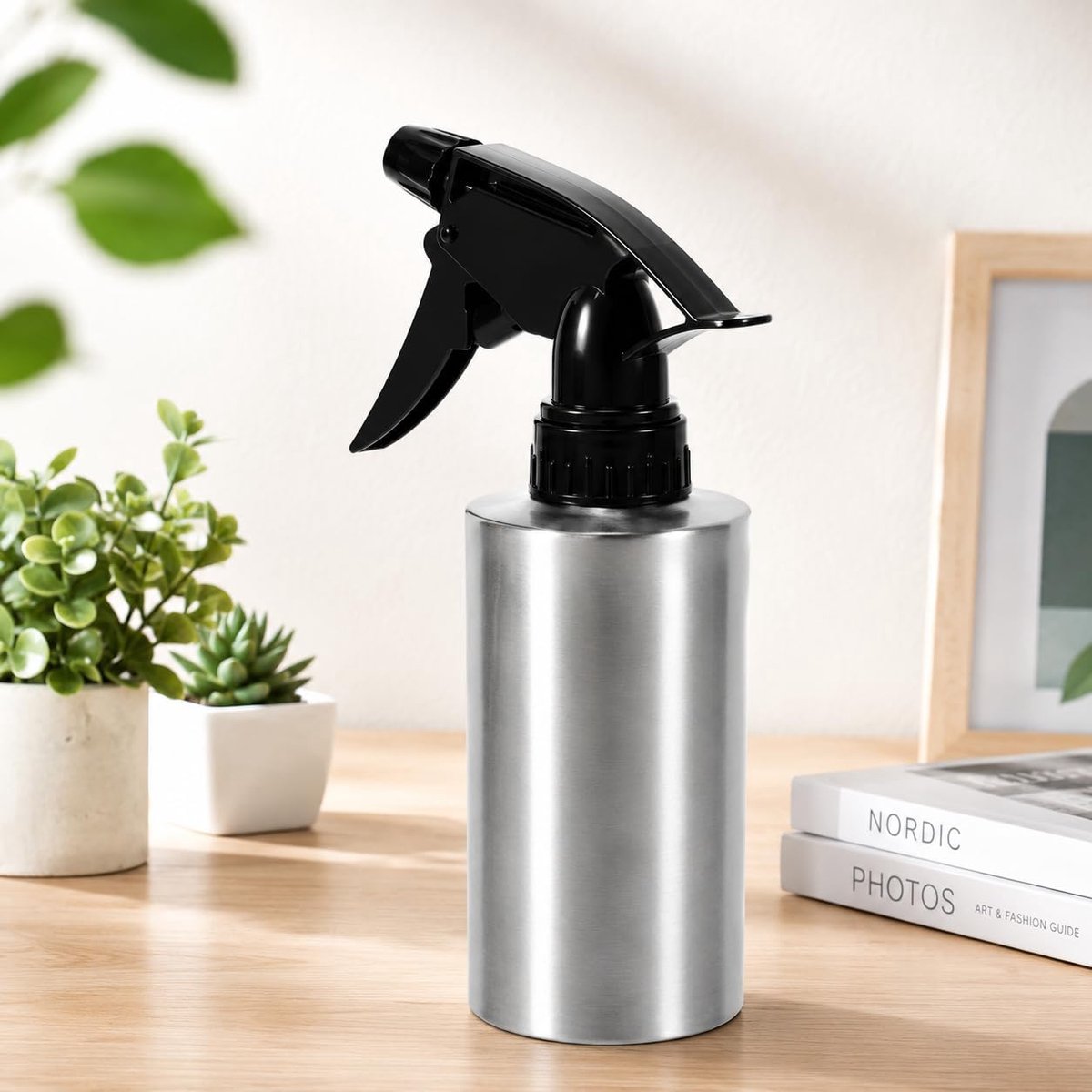 Trigger-watersproeier Roestvrij Staal, Handbediende Drukinstallatie Mister-spuitfles voor Planten, tuin- en Schoonheidsproducten (250 ml)