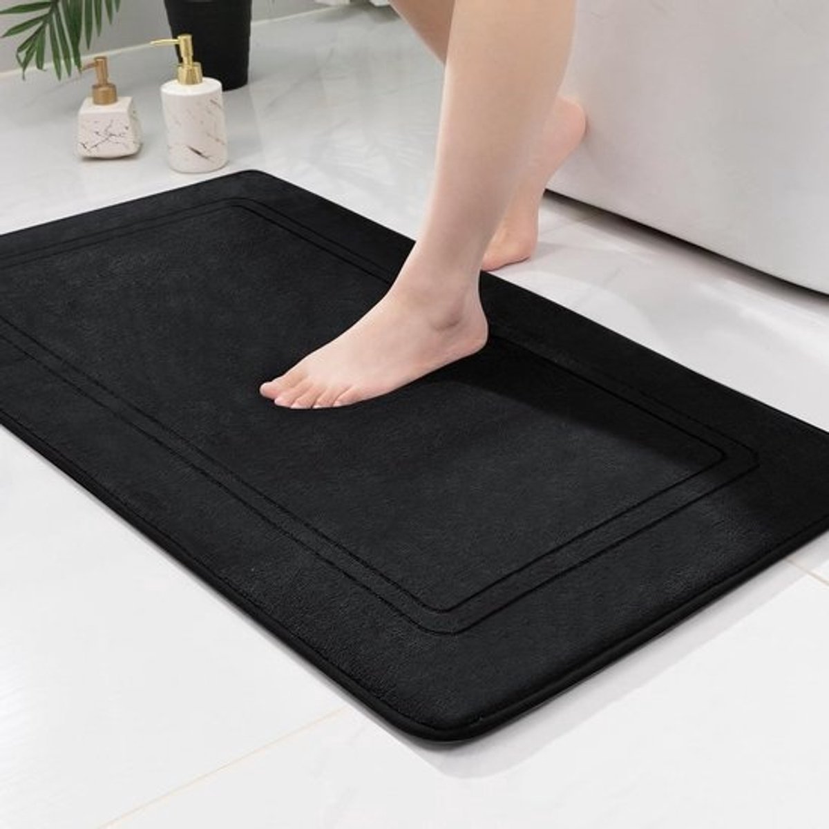 Zwarte Badmat 60 x 90 cm - Antislip, Zacht en Absorberend voor Badkamer
