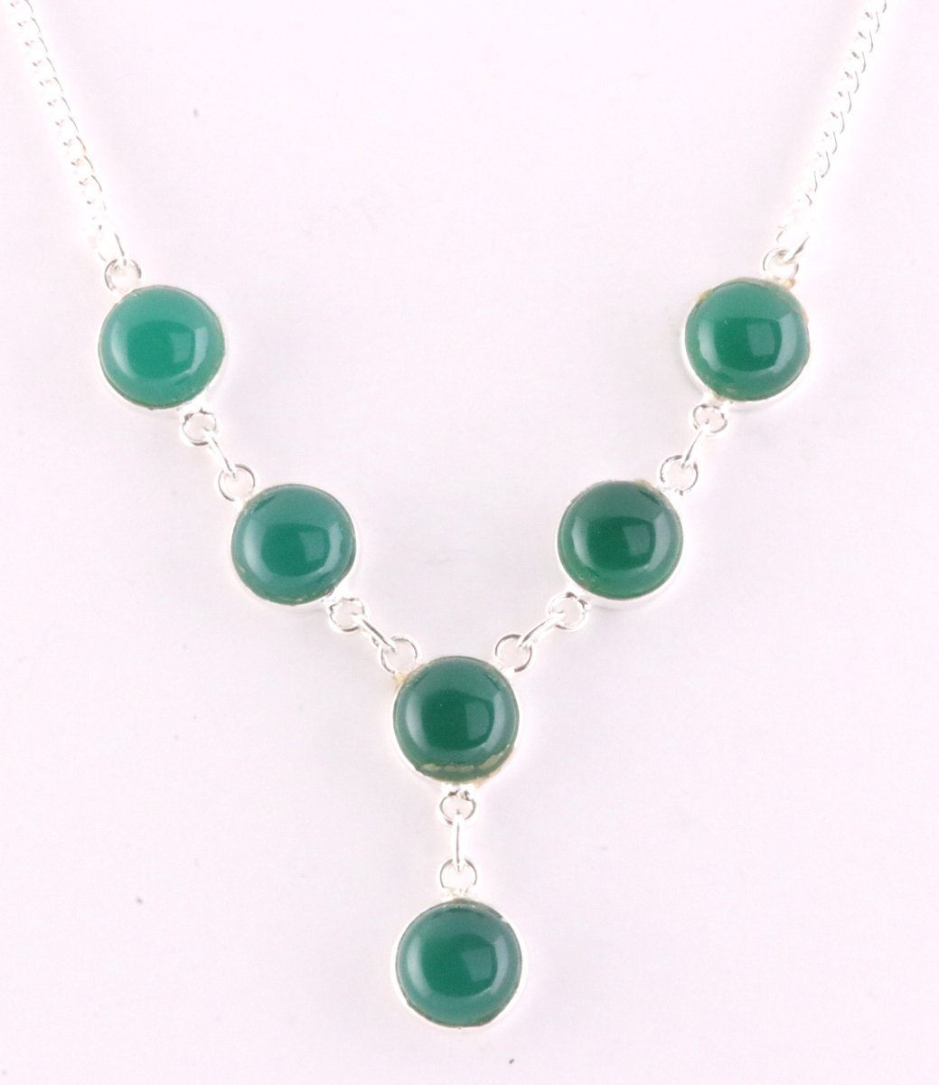 Fijne zilveren ketting met groene onyx