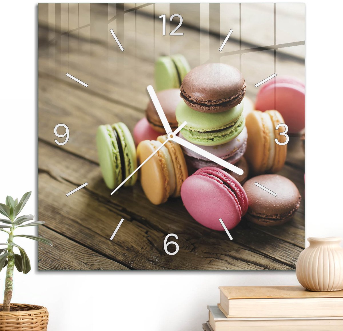 ArtPrintCave Bruin Glazen Klok - 30x30 cm - Wandklok Vierkant - Kleurrijke Macarons Wandklok Keuken - Texturen Unieke Klok - Witte Klokwijzers