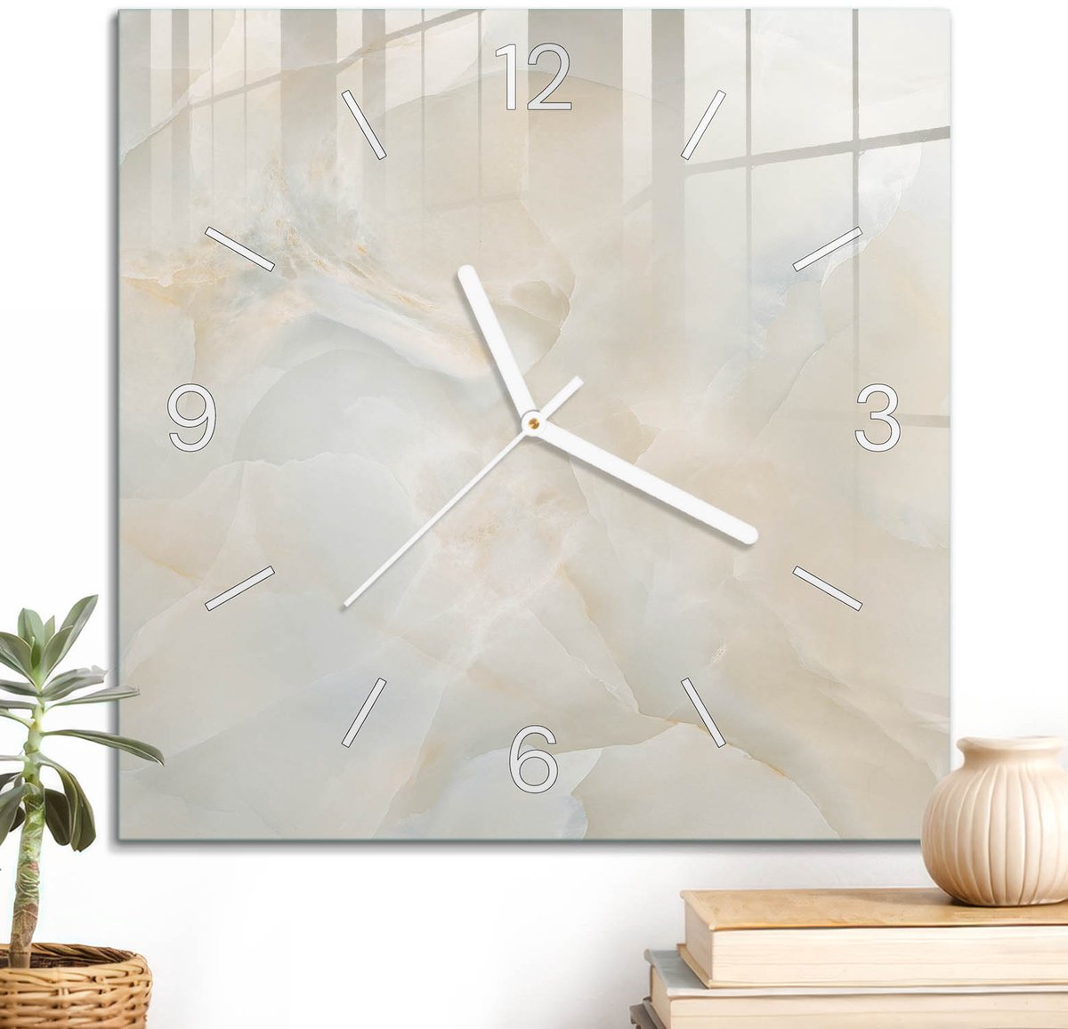 ArtPrintCave Beige Glazen Klok - 30x30 cm - Wandklok Vierkant - Marmeren Elegantie Stille Wandklok - Achtergronden En Patronen Wandklok Keuken - Witte Klokwijzers