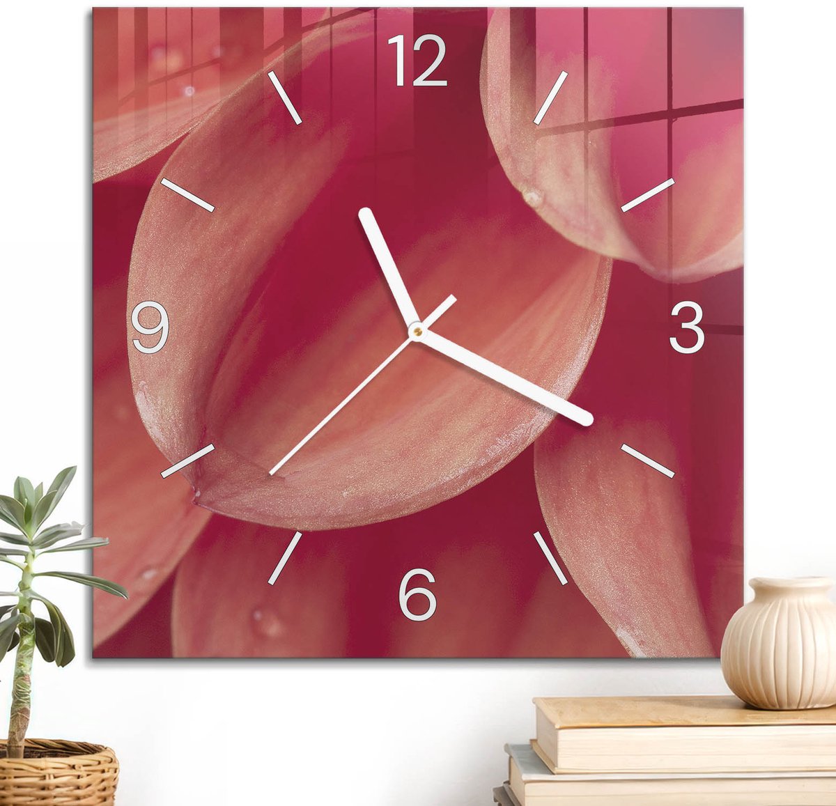 ArtPrintCave Rood Glazen Klok - 30x30 cm - Wandklok Vierkant - Rode Bloemblaadjes Wandklok Keuken - Natuur Unieke Klok - Witte Klokwijzers
