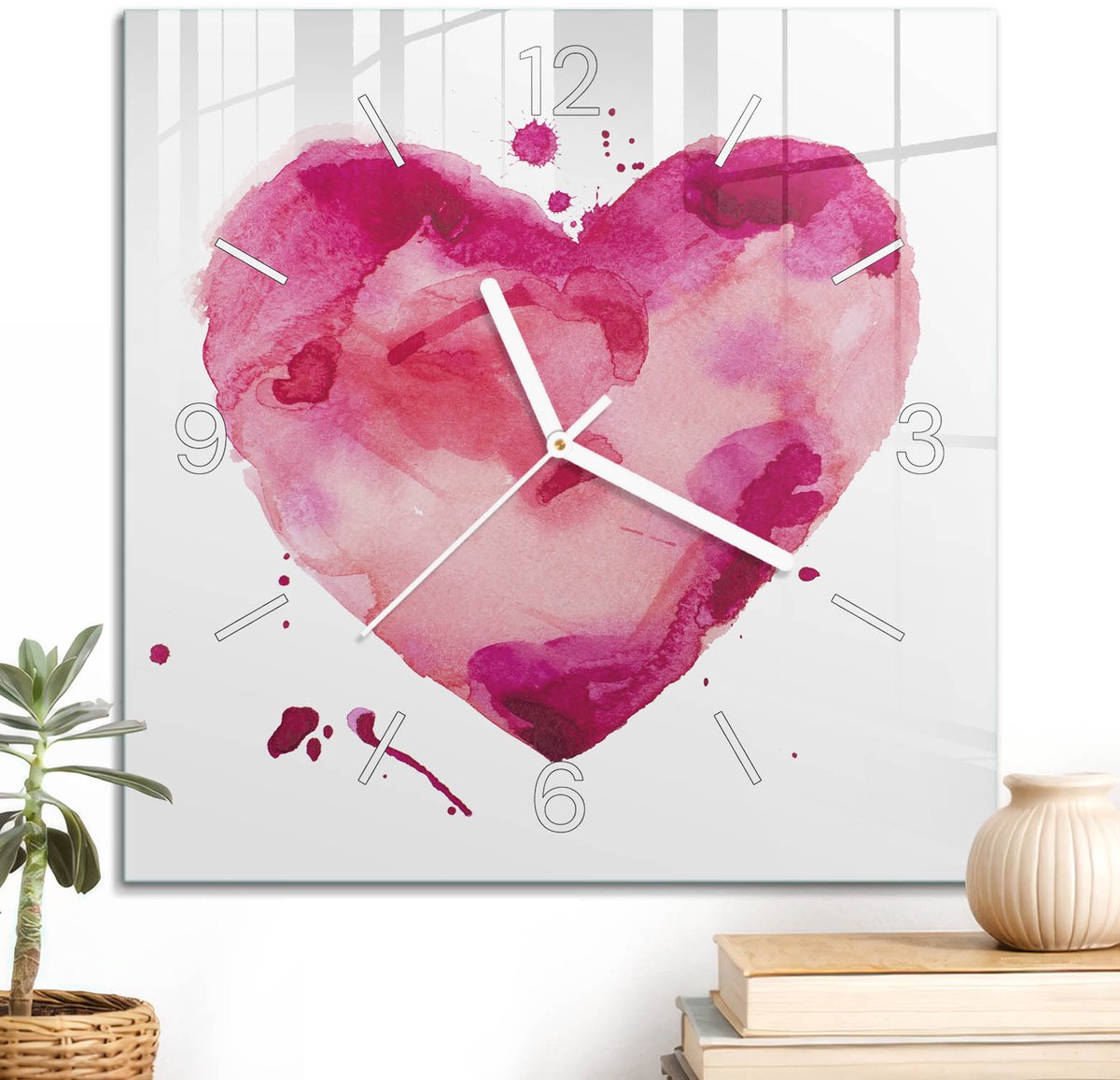 ArtPrintCave Roze Glazen Klok - 30x30 cm - Wandklok Vierkant - Kleurrijk Hart Unieke Klok - Abstractie Stille Wandklok - Witte Klokwijzers
