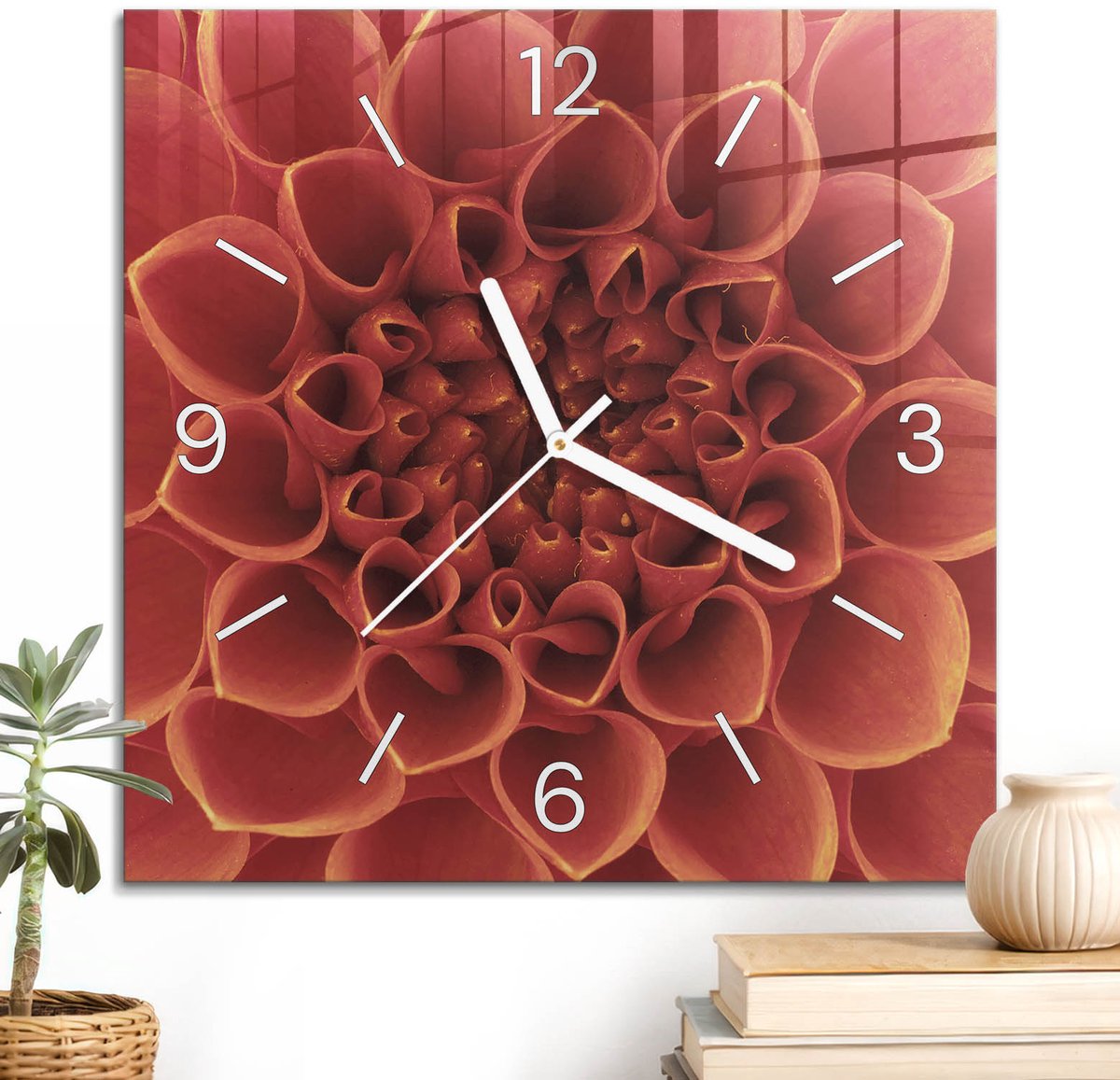 ArtPrintCave Oranje Glazen Klok - 30x30 cm - Wandklok Vierkant - Oranjebloem Unieke Klok - Abstractie Stille Wandklok - Witte Klokwijzers
