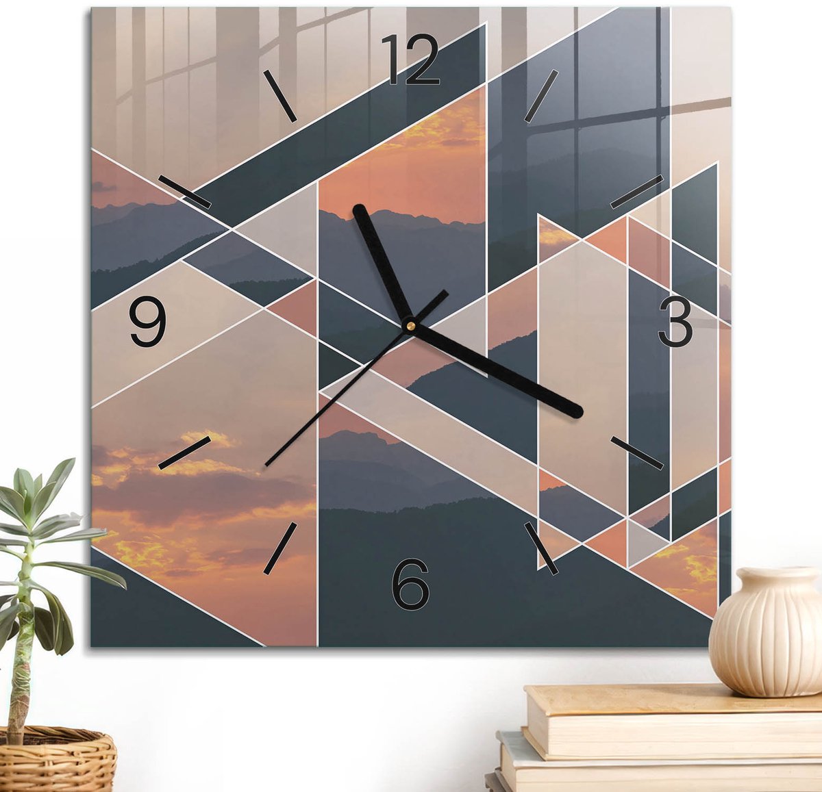 ArtPrintCave Oranje Glazen Klok - 30x30 cm - Wandklok Vierkant - Geometrisch Landschap Wandklok Keuken - Abstractie Unieke Klok - Zwarte Klokwijzers