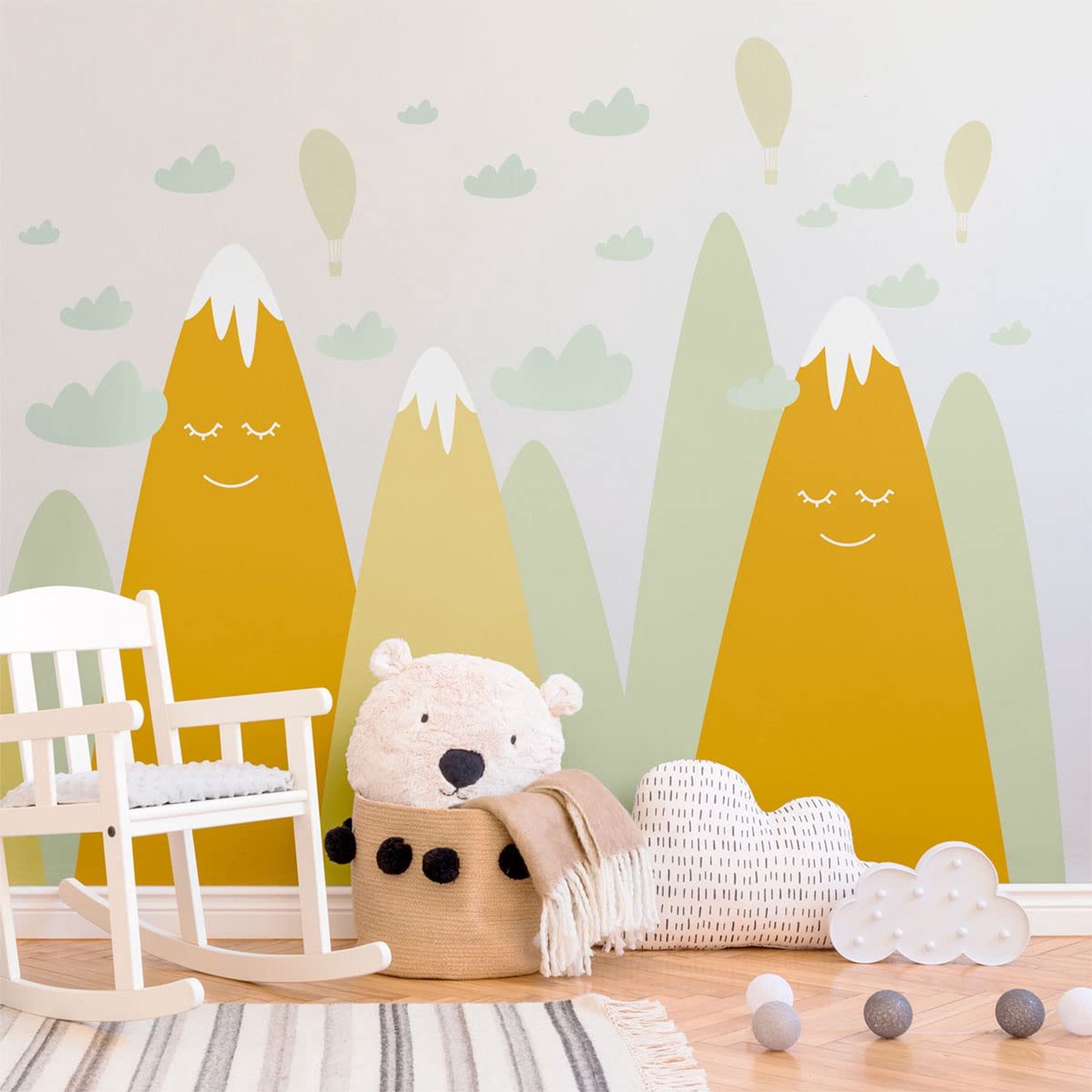 Muurstickers voor kinderkamer - Giant Scandinavian Mountains - 90 x 135 cm