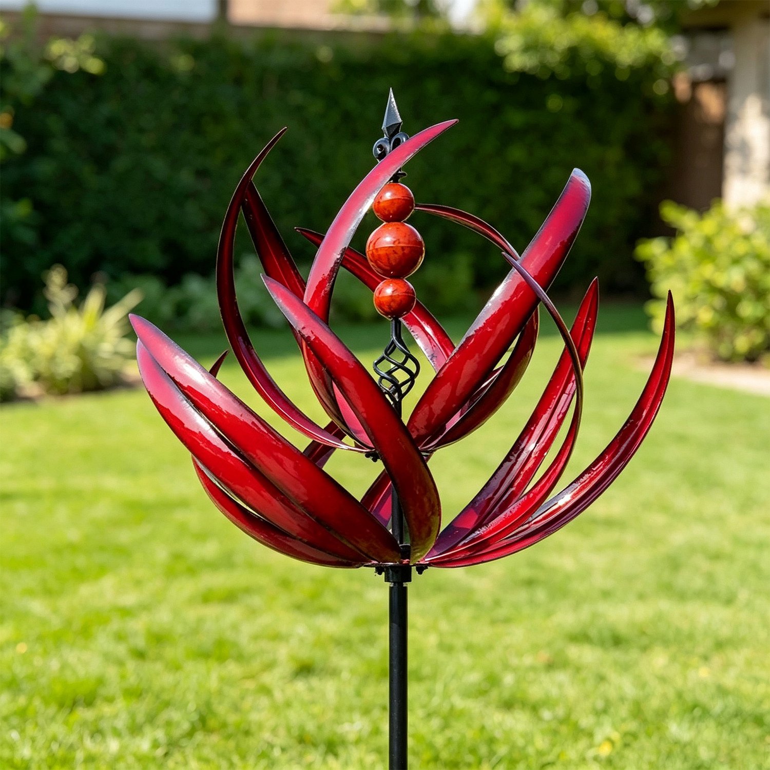 Metalen Wind Spinner - Lotus Vorm - Verdikte Staaf - 360 graden rotatie - Draaiende Tuin Sculptuur - Tuinornament - Rood - Geschikt voor Buiten