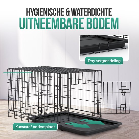 Zwarte metalen hondenbench met uitneembare kunststof bodemplaat.