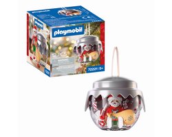 Ava - PLAYMOBIL | Christmas | Kerstbal: Longboarder | Feestelijke verzamelbal met stoere Santa op een longboard | Voor kinderen vanaf 5 jaar | 72221