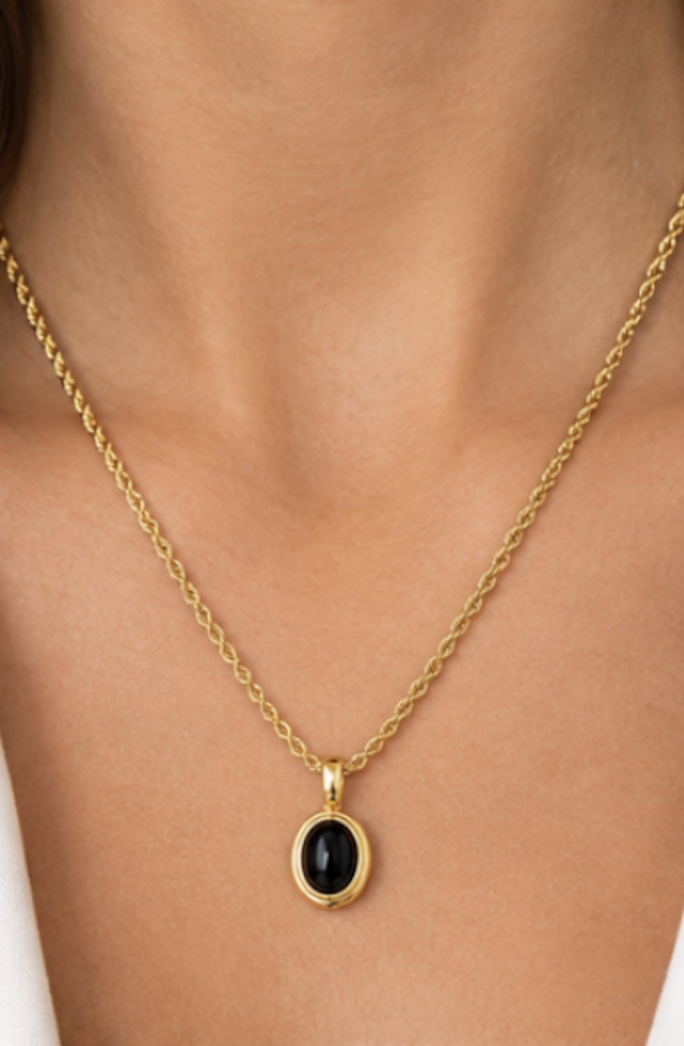 Luxe ketting - verguld - Zirkonia - Stijlvolle ketting - Goudkleurig - Roestvrijstalen -Cadeau Voor Vrouwen- cadeau -Valentijn - Liefde - Verrassing- kerst cadeau