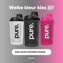 Drie 'pure.' shakebekers in wit, zwart en roze met tekst: Welke kleur kies jij?