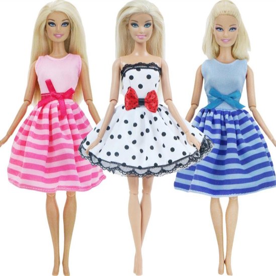 vuist Grand Altijd Poppenkleertjes - Geschikt voor Barbie - Set van 3 handgemaakte jurkjes -  Kleding voor... | bol.com