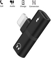 DrPhone Audio Splitter Adapter - 2 Lightning Poorten - Stereo Sound - Opladen + Audio - 2 in 1 - Voor iPhone 13 / 12 / 11 etc  / iPad - Zwart