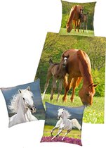Dekbedovertrek Paard, 135 x 200 cm, Merrie met Veulen , Dekbed eenpersoons - incl. sierkussen wit paard 40x40 cm