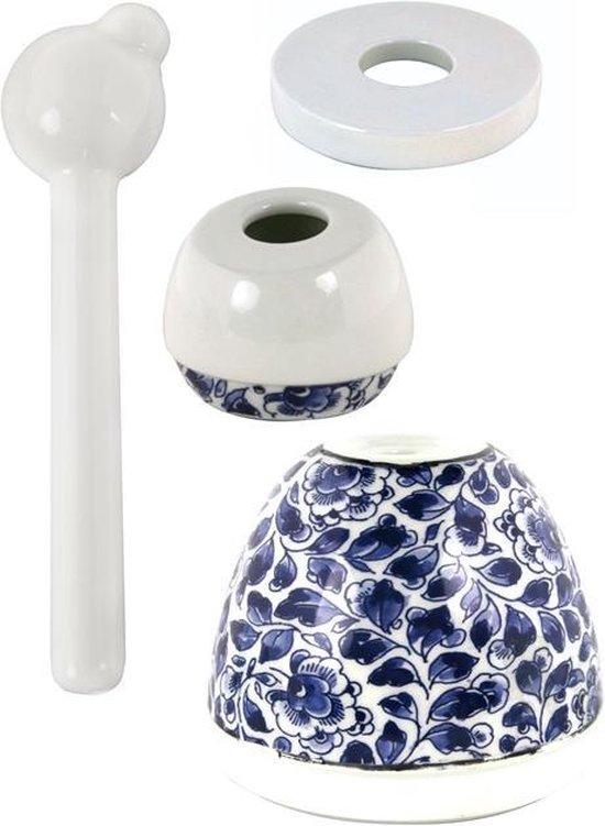 Royal Delft Proud Mary 4 - Flower Pattern - statue 17 cm