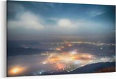 Schilderij - Mist over stad — 100x70 cm
