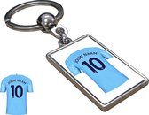 Manchester City Shirt met Jouw Naam - Seizoen 22/23 - Gepersonaliseerde Sleutelhanger met Jouw Naam en Nummer - Cadeau - Verjaardag - Kerst - Kado - Valentijn - Gepersonaliseerd Ca