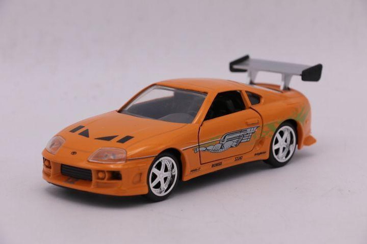 Brians Toyota Supra Fast and Furious - Jada - Paul Walker