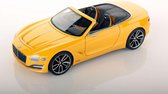 De 1:43 Diecast modelauto van de Bentley EXP 12 Speed 6e Spider Concept van 2017 in geel. De fabrikant van het schaalmodel is Looksmart.Dit model is alleen online beschikbaar.