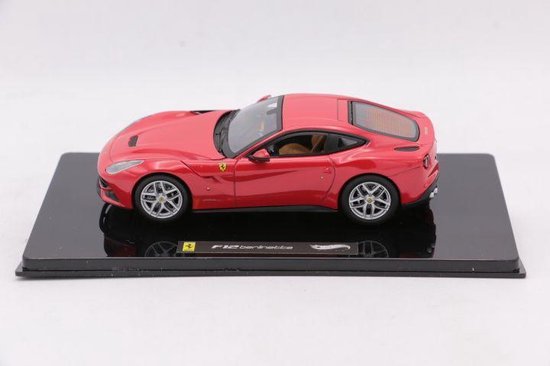 Hot Wheels Elite 1:43 Ferrari F12 Berlinetta - Rood | bol