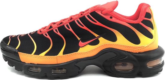 Nike Air Max Plus - Black/Chile Red 