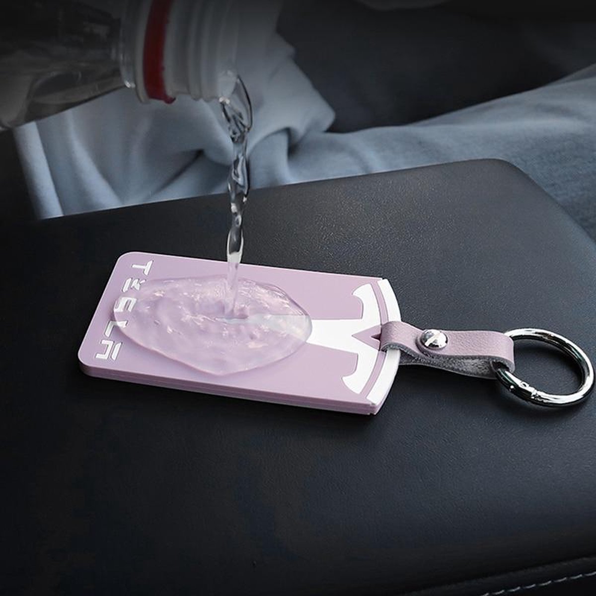 For Tesla Key Card Holder Case in Silicone for Model 3 and Model Y Lightweight and Design