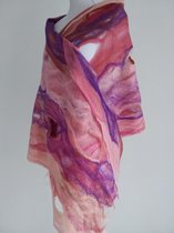 Handgemaakte, gevilte stola / extra brede sjaal van 100% merinowol - Roze / Paars - 205 x 53 cm. Stijl open gevilt.