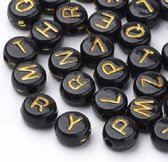 Letterkralen 7mm | Acryl | Zwart met gouden letters | ca. 50 gram / ca. 400 stuks.