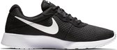 Nike Tanjun Dames Sneakers - Black/White - Maat 35.5