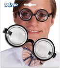 Verpakking met man, strikje, Boland logo, en ronde, zwarte bril met dikke glazen.