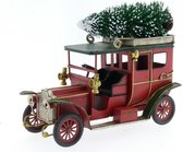 Metalen auto met kerstboom rood ''Oldtimer'' 26x11x24cm | Kerst | Kerstdorp