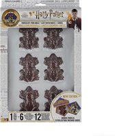 Bol.com fame bros Harry Potter: Chocolate Frog Mold with 6 DIY Boxes and 12 Wizard Cards aanbieding