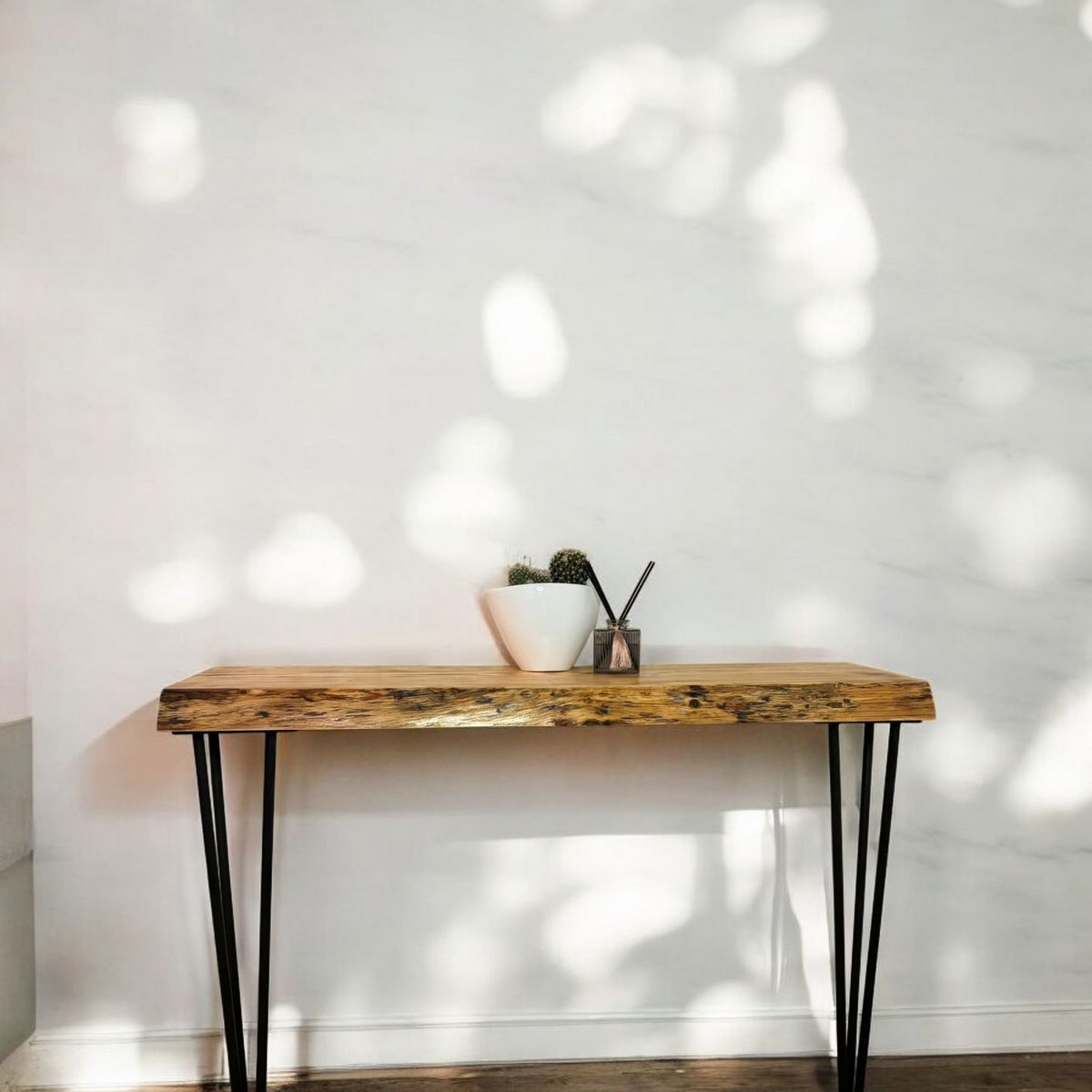 Boomstamblad - massief - Sidetable met Hairpin Poten – Uniek & Handgemaakt