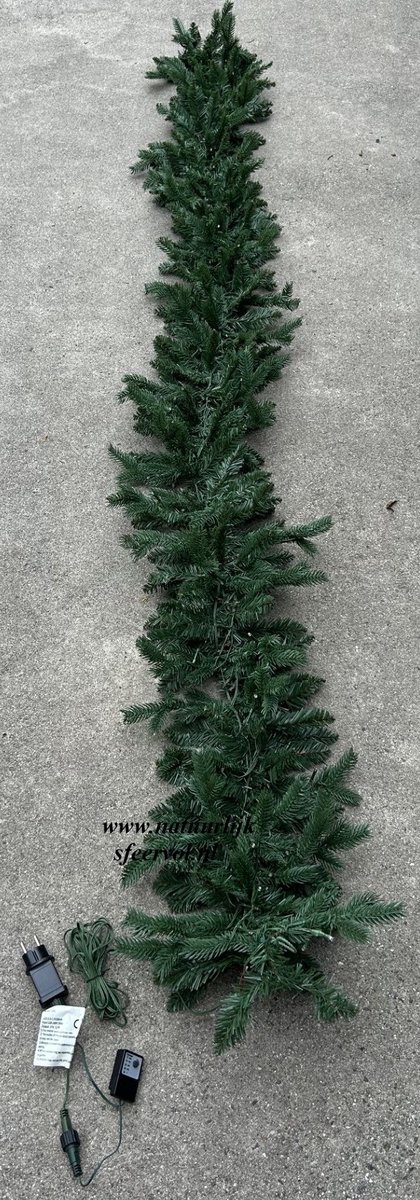 Kerst guirlande met verlichting - 2.70 mtr - groen - 300 lamp - kerstslinger - kerstdecoratie - groen