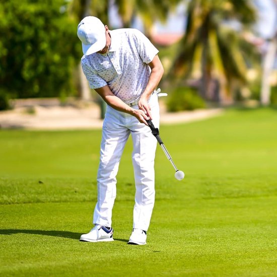 Intrekbare golftrainingshulp met golfswing-trainer voor indoor oefeningen — afbeelding 4