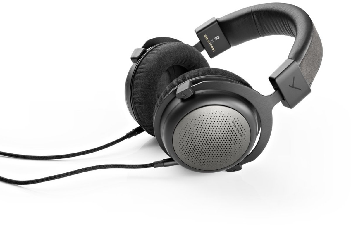 beyerdynamic T1 Tesla | Over-ear koptelefoons | 4010118717925