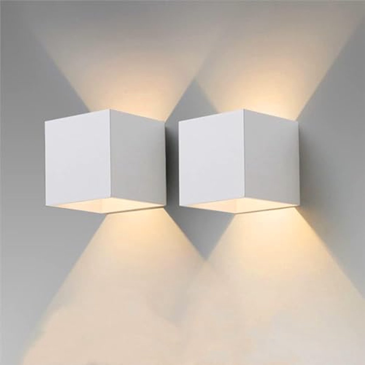 Moderne LED-wandlampen 12W - Waterdicht en Verstelbare Stralingshoek - Binnen en Buiten - Warm Licht 3000K