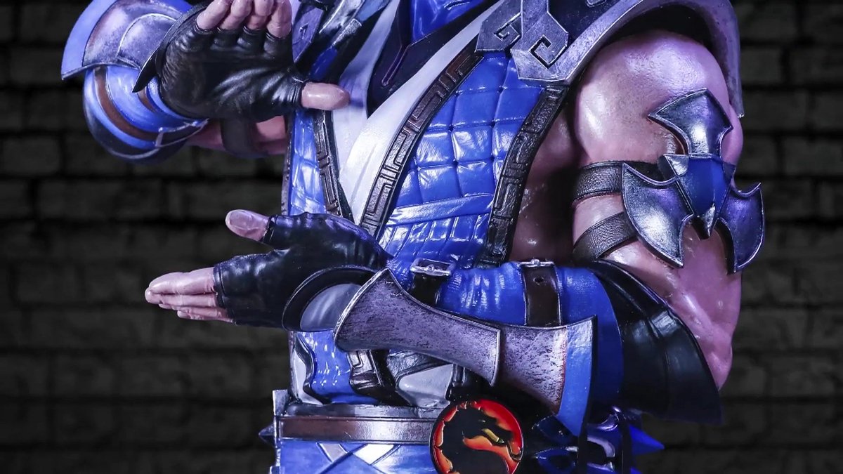Nemesis Now Officieel gelicenseerde Mortal Kombat Sub-Zero Bust, Blauw