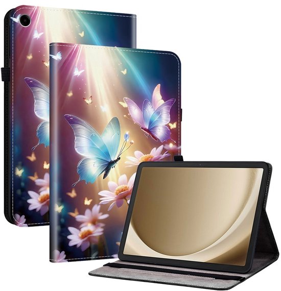 Twee tablethoezen met vlinderprint, één staand met tablet en één gesloten.