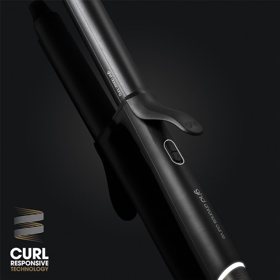 Close-up van de ghd Chronos Curve Classic krultang die de 'Curl Responsive Technology' benadrukt.