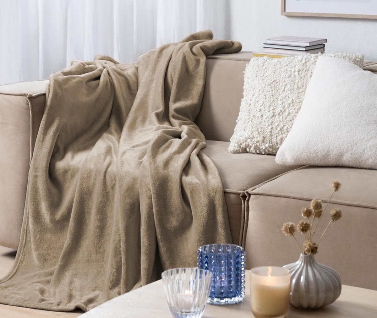Famanu Fleece Deken Microvezel 270 x 230 cm - Taupe - Zachte Hoogwaardige Plaid/Sprei voor Bank & Woonkamer