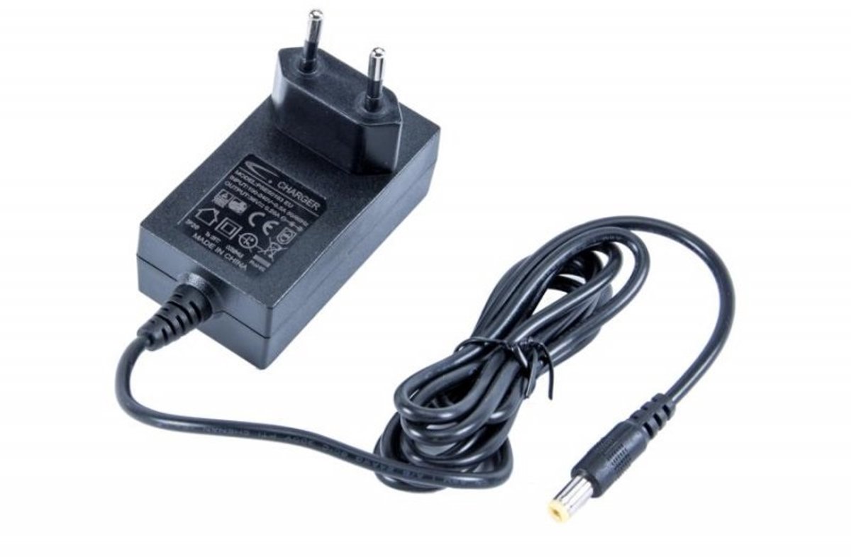 Stofzuiger voedingsadapter 36V / 0,25A / 9W - 5,5mm x 2,5mm voor o.a. Hoover en Rowenta