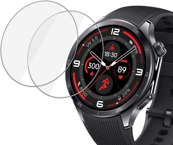 Zwarte smartwatch met cirkelvormige wijzerplaat en digitaal display, met twee beschermfolies ervoor.