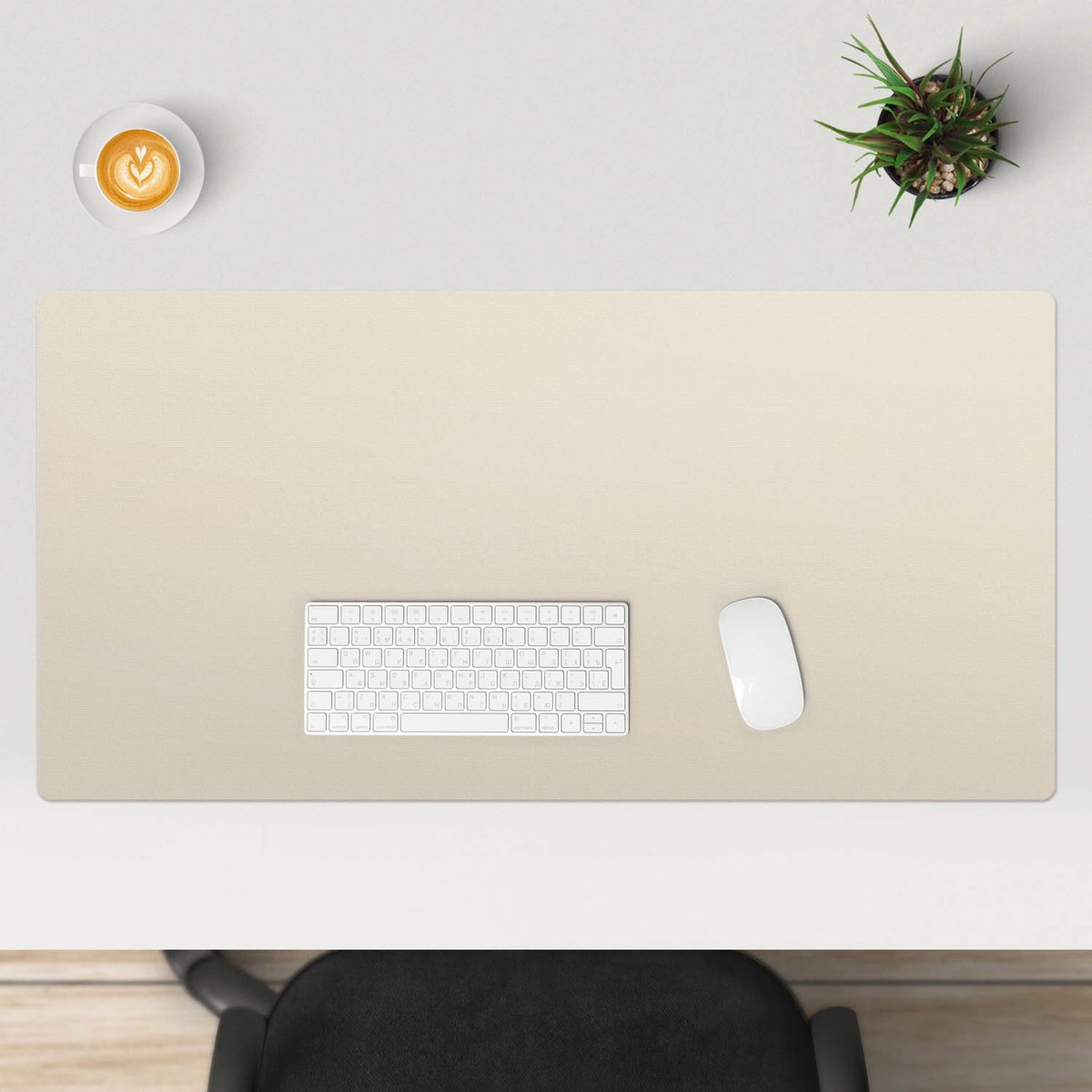 Wallfluent - Romige vanille Bureau Onderlegger - 100x50 cm - Beige Bureau Pad - Pastel- en aardse kleuren Bureau Onderlegger Groot - Onderlegger Bureau - Kantoor Decoraties - Onderlegger Bureau