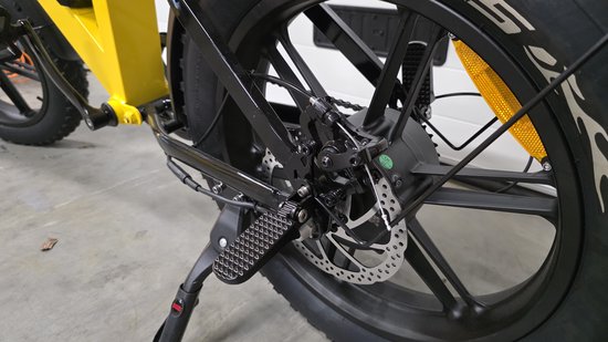 Ape Ryder Colobus Elektrische Fiets/Fatbike - E-bike met Krachtige Motor, Lange Accu en Comfortabel Zadel - Ideaal voor Woon-Werk en Recreatief gebruik! FatbikeShopper.nl van Ape Ryder — afbeelding 3