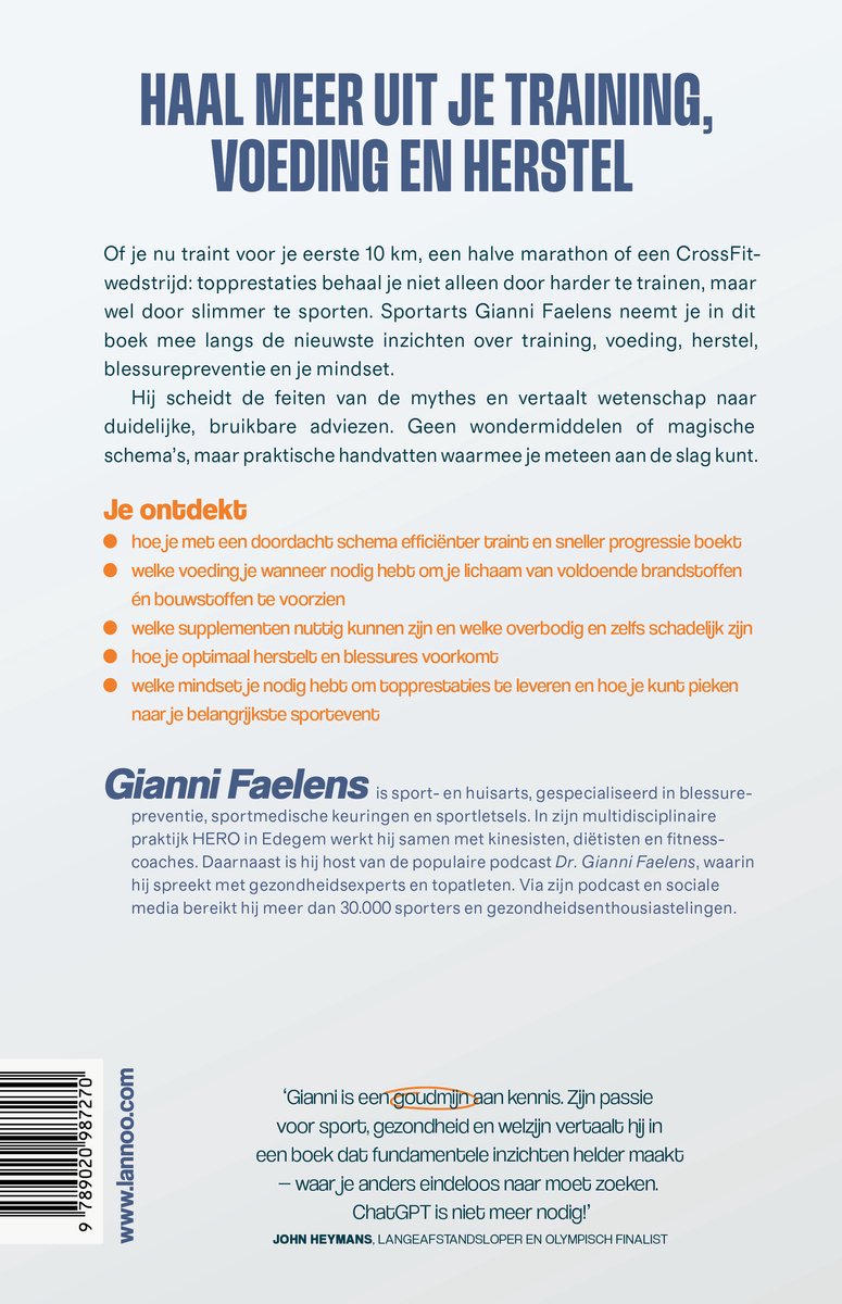 Achterkant van het boek met oranje tekst over trainen, voeding, herstel en mind set.