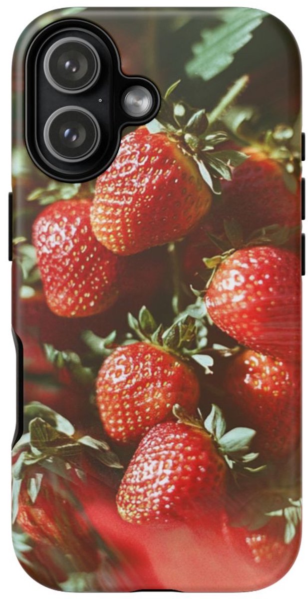 Verse Rode Aardbeien met Vageffect – Telefoonhoesje Geschikt voor iPhone 17