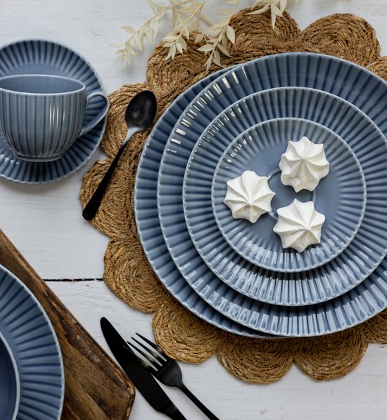 Thomas Cucina-Basic, Colori Black, wit met zwarte rand, 18-delige set, ontbijtborden, combi-kopjes en schoteltjes, vaatwasser- en sikrogolfbestendig, eenvoudig design, esthetisch en functioneel : Arzberg