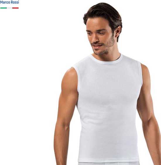 Wit mouwloos shirt van Marco Rossi gedragen door een man.