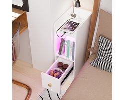 Nachtkastje -Witte nachtkastje -Smalle houten nachtkastje met drie lades, ruimtebesparend, met oplaadstation Bluetooth-ledverlichting -Geschikt voor slaapkamers, woonkamers en appartementen
